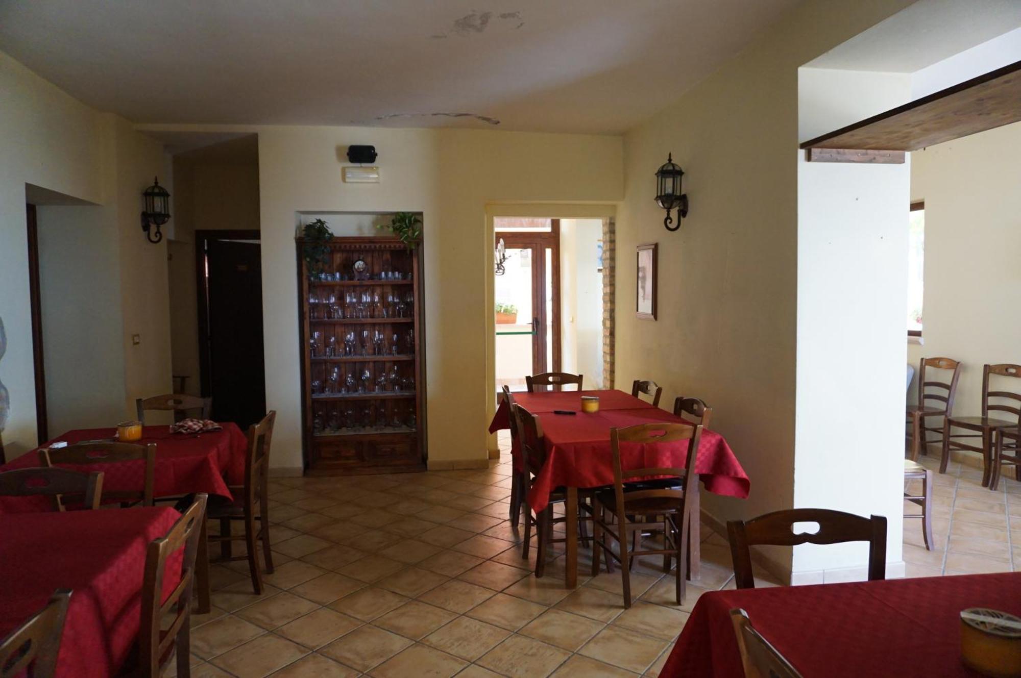 La Terrazza Motta Bed and Breakfast Atri Buitenkant foto
