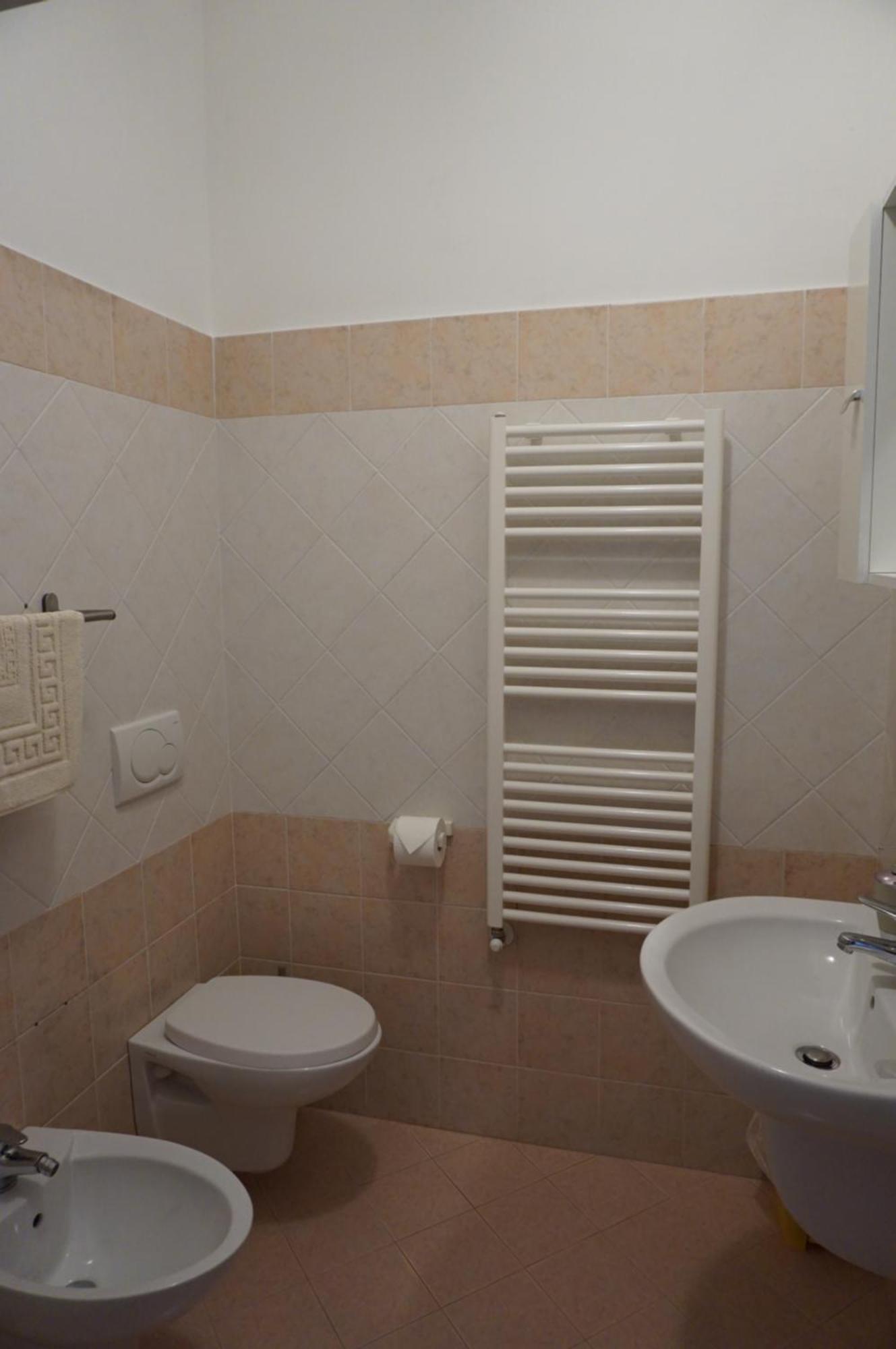 La Terrazza Motta Bed and Breakfast Atri Buitenkant foto
