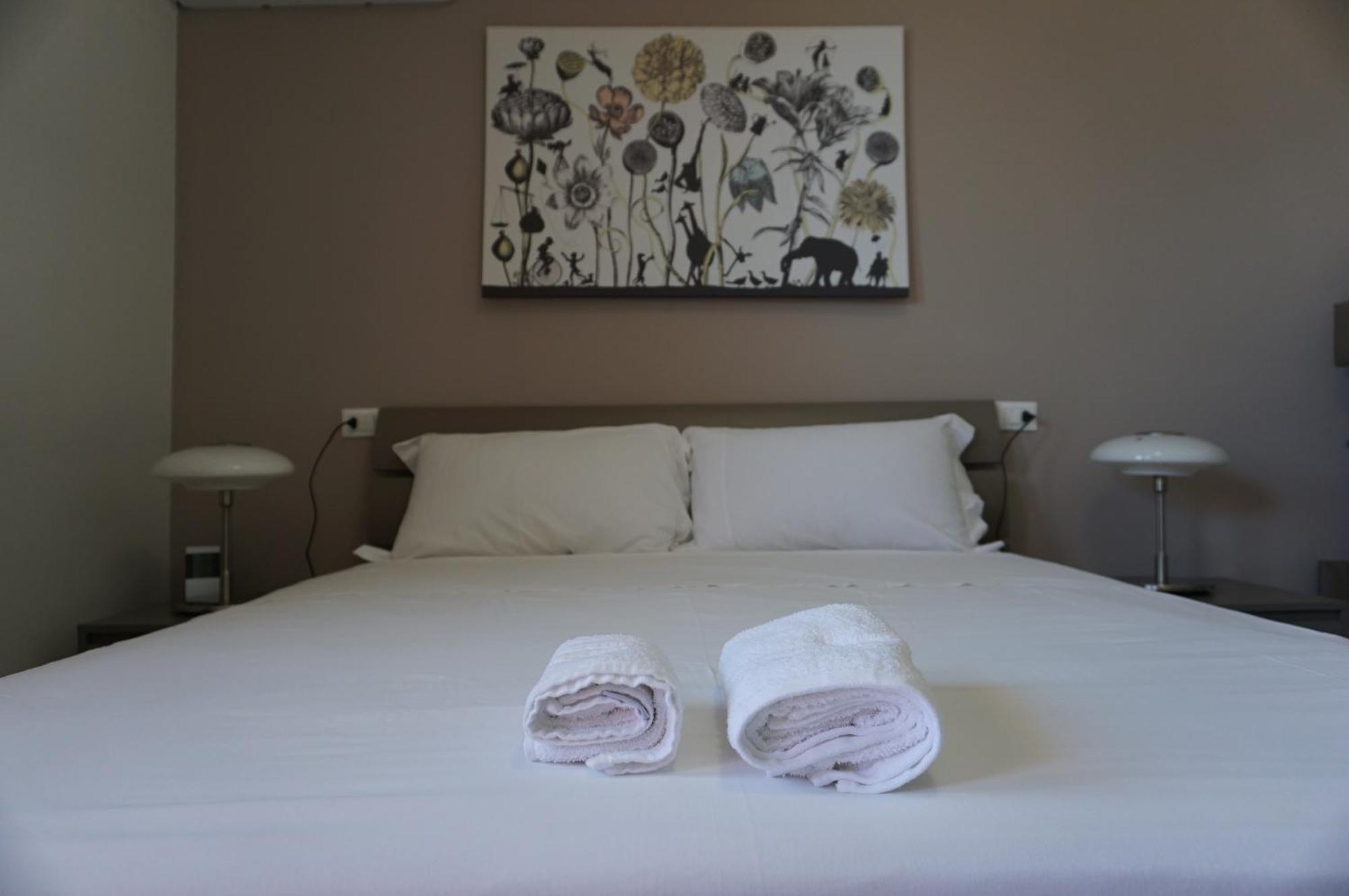 La Terrazza Motta Bed and Breakfast Atri Buitenkant foto